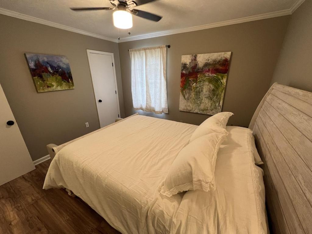 Spacious 3 Bedroom Home Near Amphitheater/Baseball/Shopping And Much More 진주 외부 사진