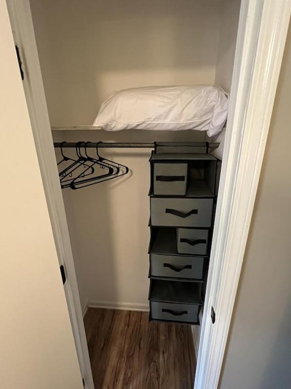 Spacious 3 Bedroom Home Near Amphitheater/Baseball/Shopping And Much More 진주 외부 사진